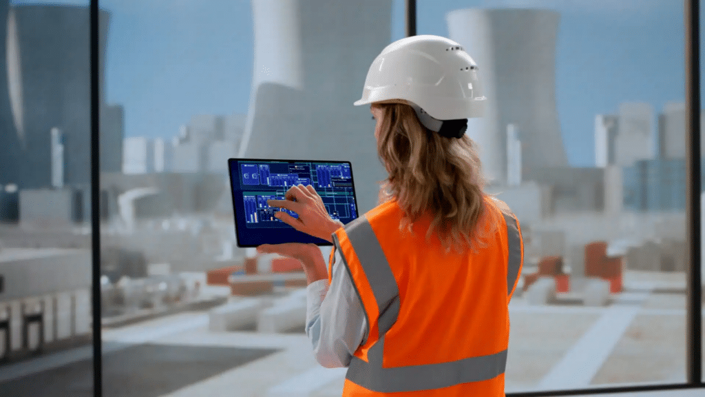 Professional,female,monitoring,nuclear,plant,using,scada,system,at,energy, Nicole Hughes, Thomas Thor